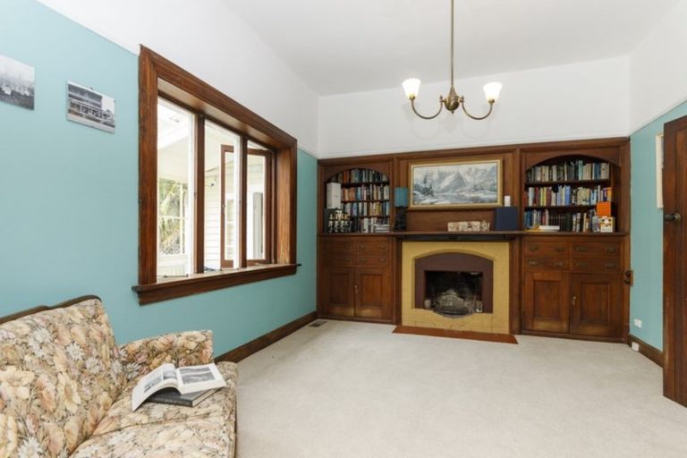 Photo of property in 31 Wanganui Road, Marton, 4710
