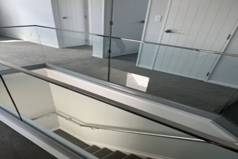 Photo of property in 3 Grover Street, Orewa, 0931