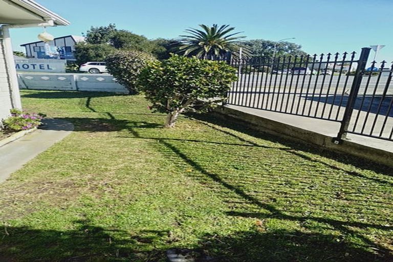 Photo of property in 1/342 Kapiti Road, Paraparaumu Beach, Paraparaumu, 5032