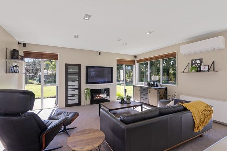 Photo of property in 11 Logan Close, Prebbleton, 7604