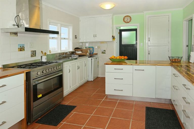 Photo of property in 116a Pooks Road, Ranui, Auckland, 0612