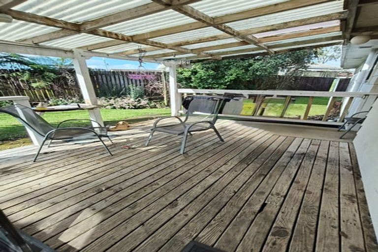 Photo of property in 54 Arodella Crescent, Ranui, Auckland, 0612