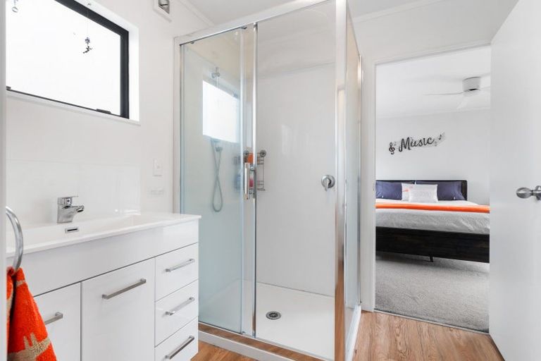 Photo of property in 143b Durrant Drive, Whangamata, 3620