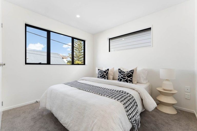 Photo of property in 41f Kowhai Road, Mairangi Bay, Auckland, 0630