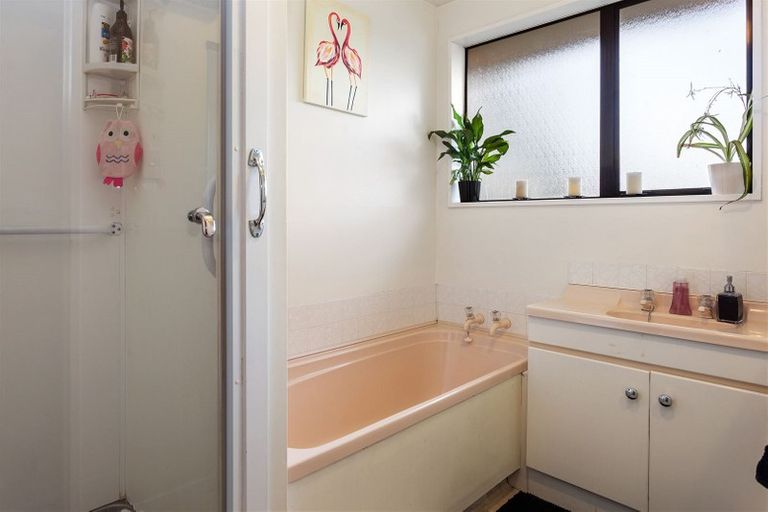 Photo of property in 1/68 Steadman Road, Broomfield, Christchurch, 8042