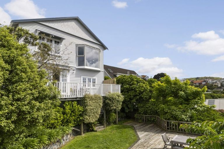 Photo of property in 30 Anne Street, Wadestown, Wellington, 6012