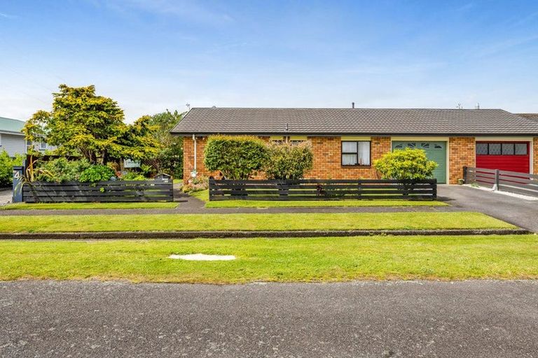 Photo of property in 2a Wera Street, Hawera, 4610
