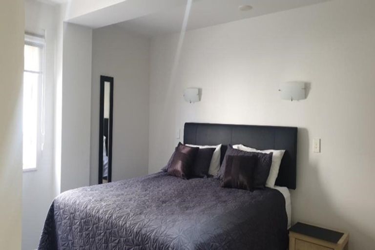 Photo of property in 45 Marine Parade, Mount Maunganui, 3116