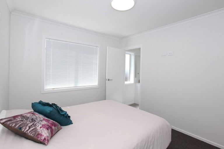 Photo of property in 13u2 Crescent Court, Melville, Hamilton, 3206