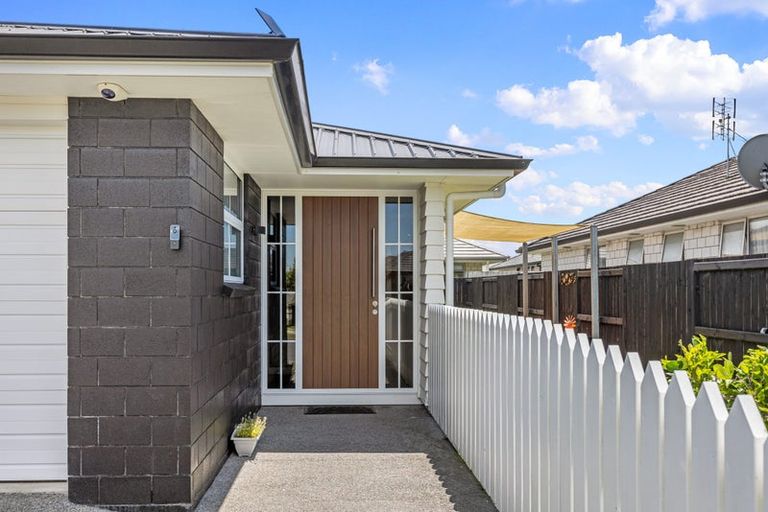 Photo of property in 14 Piata Street, Papamoa Beach, Papamoa, 3118