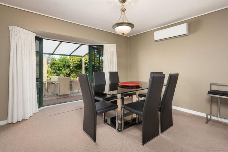 Photo of property in 1 Saunders Place, Te Puke, 3119