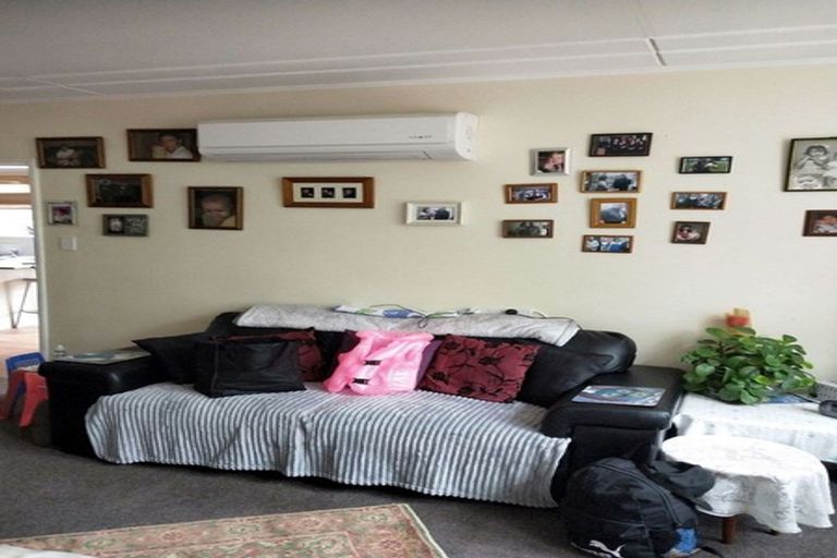 Photo of property in 18b Mckenzie Street, Levin, 5510