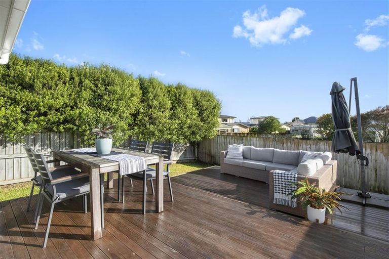 Photo of property in 17a Mellsop Avenue, Waiuku, 2123