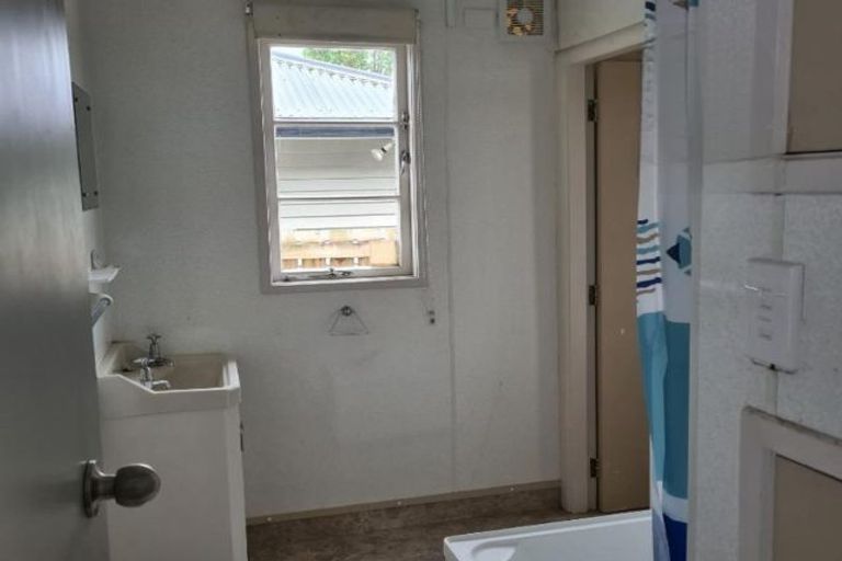 Photo of property in 4 Primrose Street, Frankton, Hamilton, 3204
