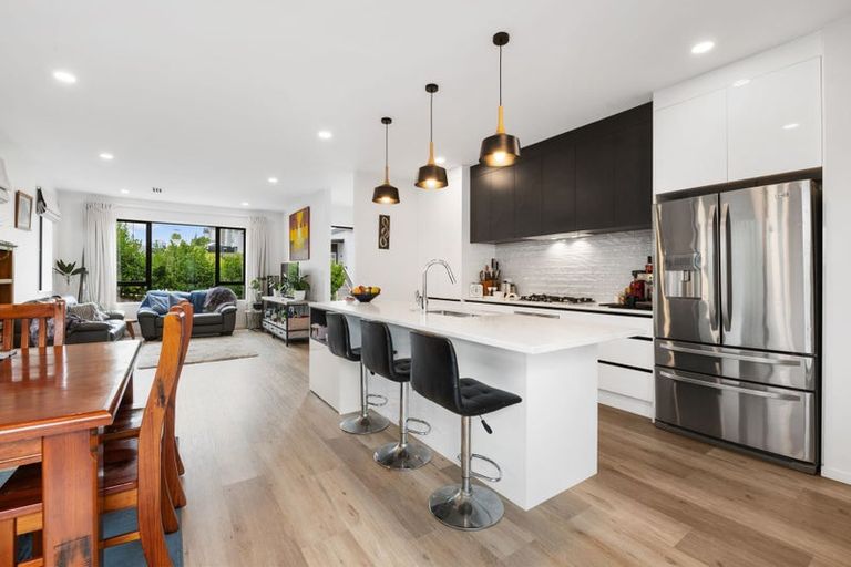 Photo of property in 61 Godfrey Drive, Orewa, 0931