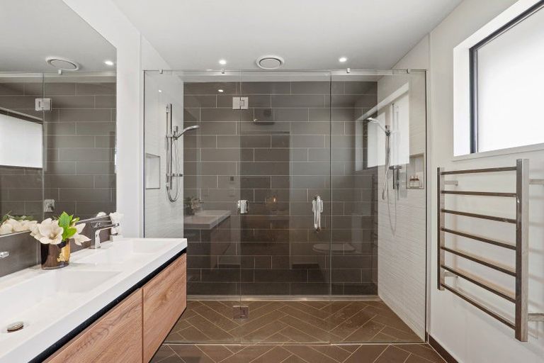 Photo of property in 6 Seneca Place, Burwood, Christchurch, 8083
