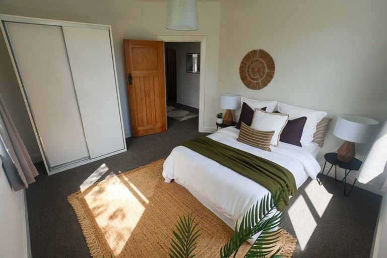 Photo of property in 14 Saint Martins Road, Saint Martins, Christchurch, 8022