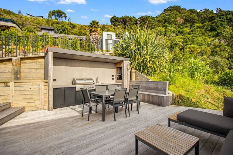 Photo of property in 4 Fantail Terrace, Tairua, 3508