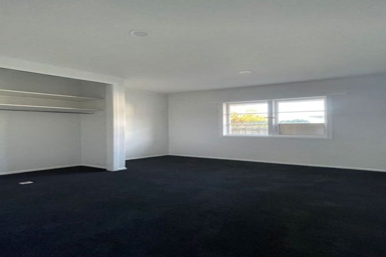 Photo of property in 51 Hallberry Road, Mangere East, Auckland, 2024