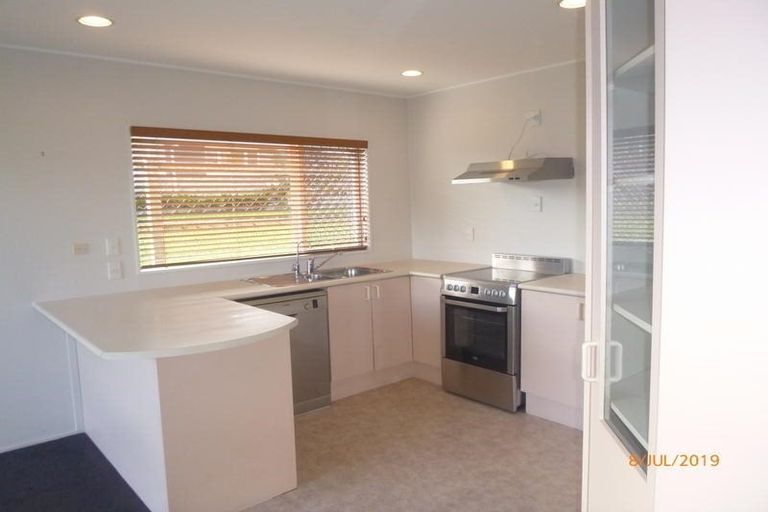 Photo of property in 369a Hobsonville Road, Hobsonville, Auckland, 0618