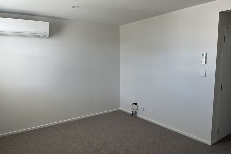 Photo of property in 4/30 Hargest Crescent, Sydenham, Christchurch, 8023