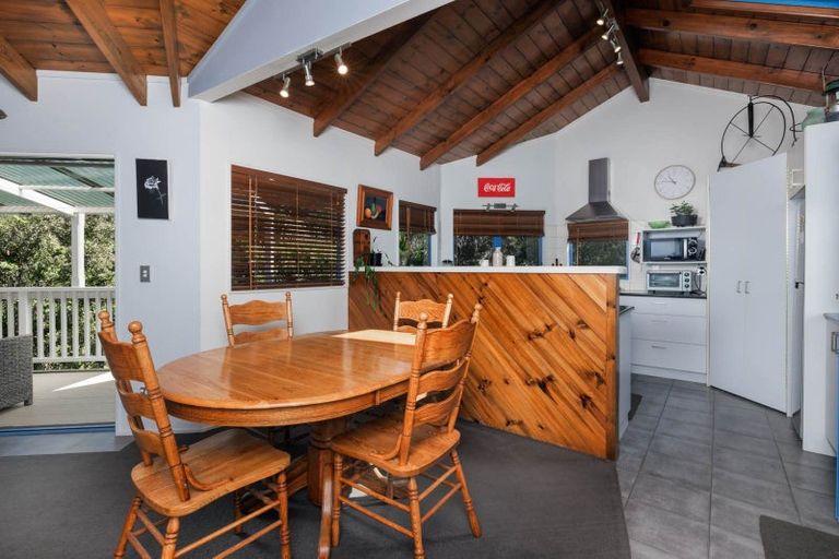 Photo of property in 114 School Road, Paihia, 0200