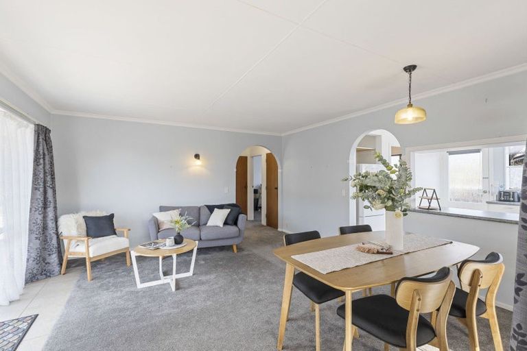 Photo of property in 10 Kapui Place, Waitara, 4320