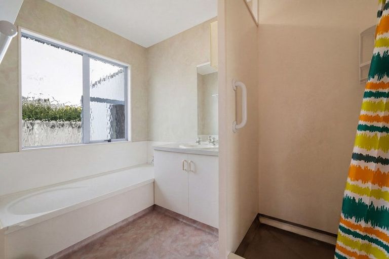 Photo of property in 17a Carisbrooke Street, Katikati, 3129