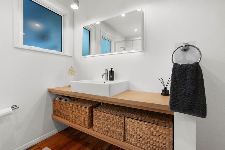 Photo of property in 124 West Street, Greytown, 5712