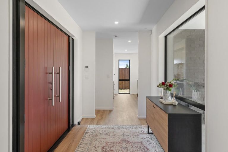 Photo of property in 52 Eric Crozier Road, Darfield, 7571