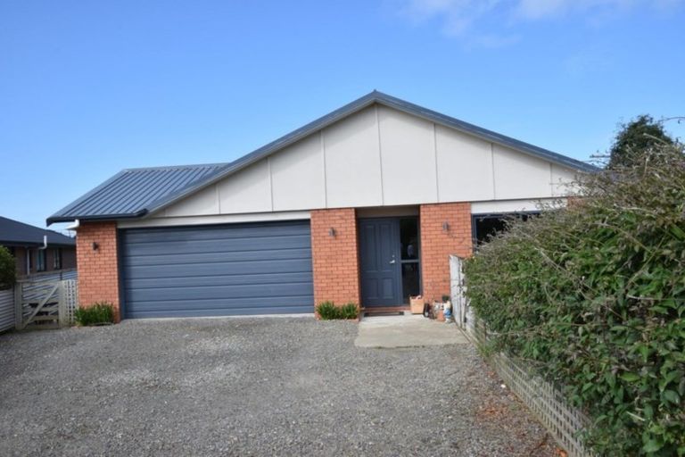Photo of property in 26 Kirkbride Street, Wallacetown, 9816