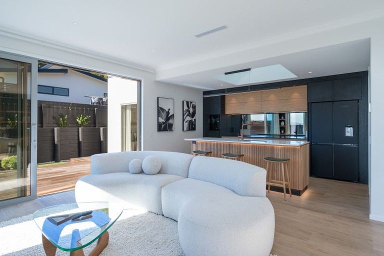 Photo of property in 33 Hart Road, Richmond, 7020