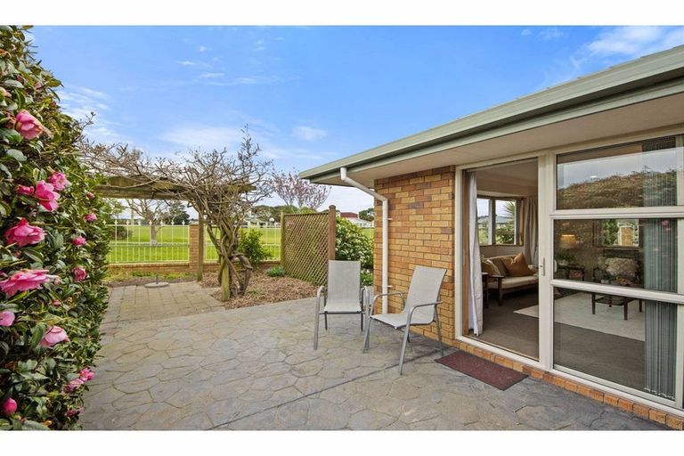 Photo of property in 45 Donnington Street, Parklands, Christchurch, 8083
