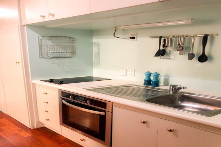 Photo of property in Quest Wellington Serviced Apart, 33u1a Hunter Street, Wellington Central, Wellington, 6011