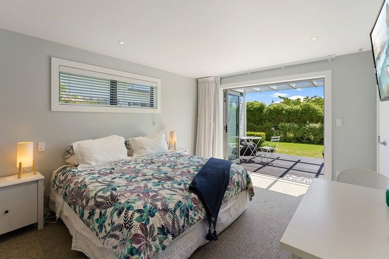 Photo of property in 26 Rauparaha Street, Waikanae Beach, Waikanae, 5036