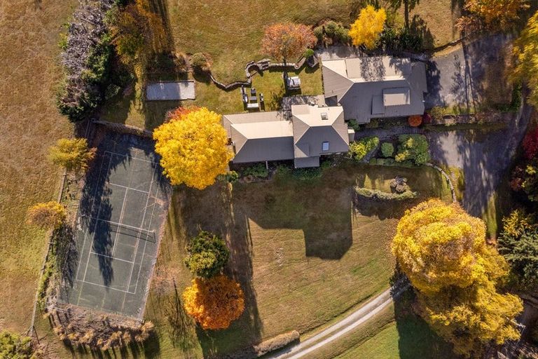 Photo of property in 385 Littles Road, Dalefield, Queenstown, 9371