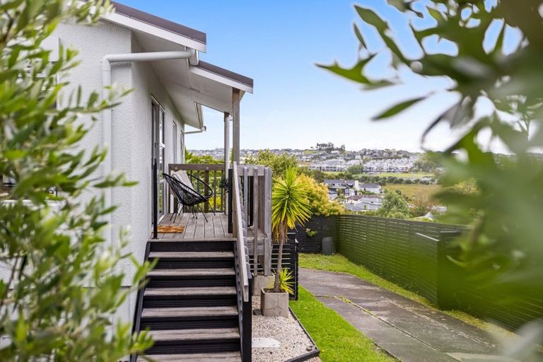 Photo of property in 20b Moffat Road, Red Beach, 0932