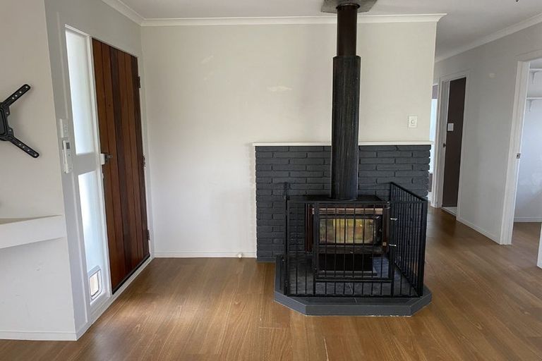 Photo of property in 7 June Place, Torbay, Auckland, 0630