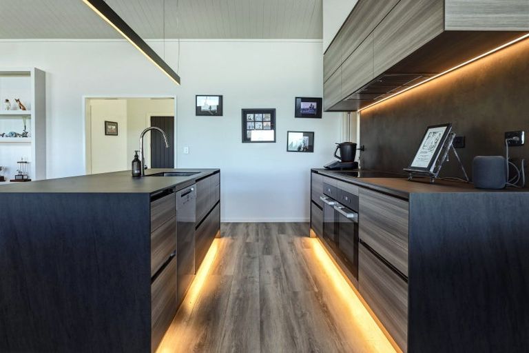 Photo of property in 122 Hitiri Road, Kinloch, Taupo, 3377
