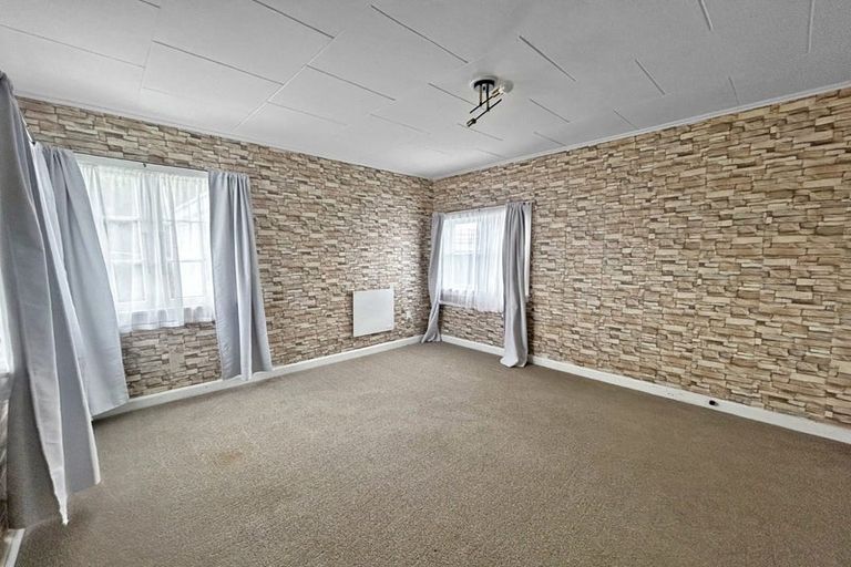 Photo of property in 7a Karaka Street, Castlecliff, Whanganui, 4501