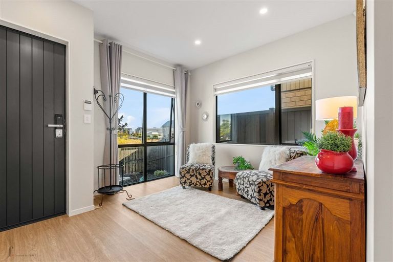 Photo of property in 6 Hiki Street, Hobsonville, Auckland, 0616