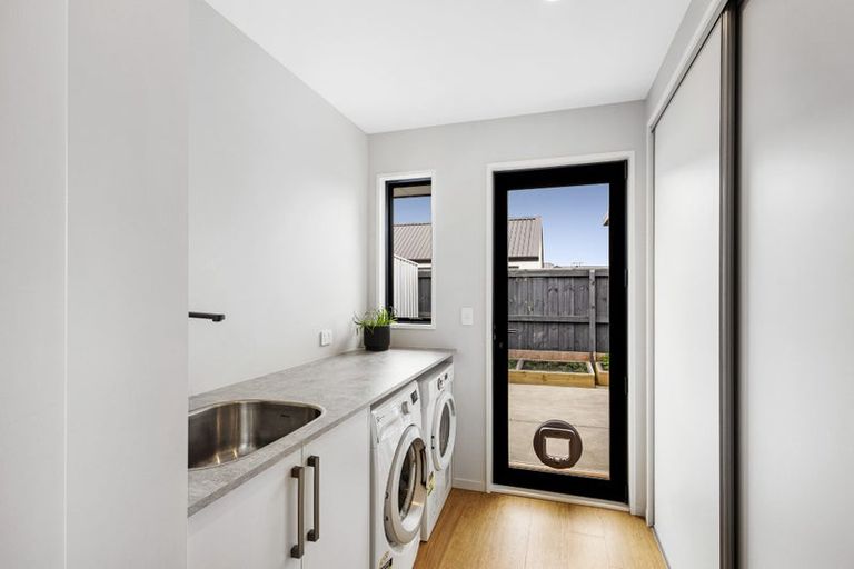 Photo of property in 5 Maurice James Way, Prebbleton, 7604