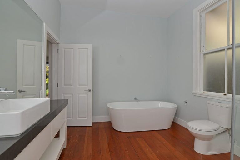 Photo of property in 43 Hanover Street, Wadestown, Wellington, 6012