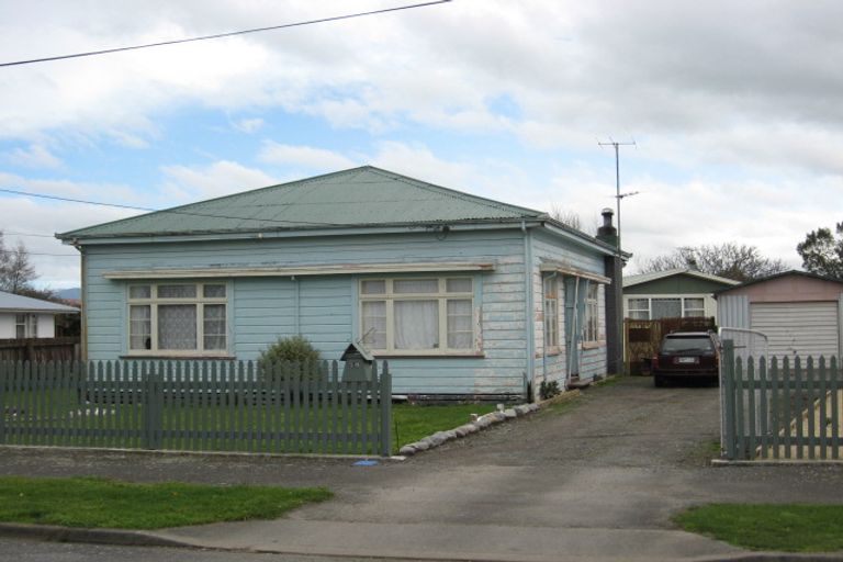 Photo of property in 18 Kirton Street, Masterton, 5810