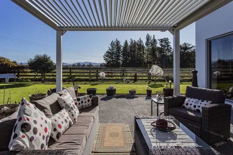 Photo of property in 61 Huntingdon Drive, Rangiora, 7400
