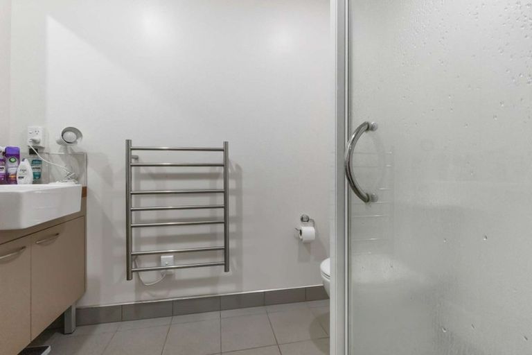 Photo of property in Royal Court Apartments, 1193unit Hinemoa Street, Rotorua, 3010