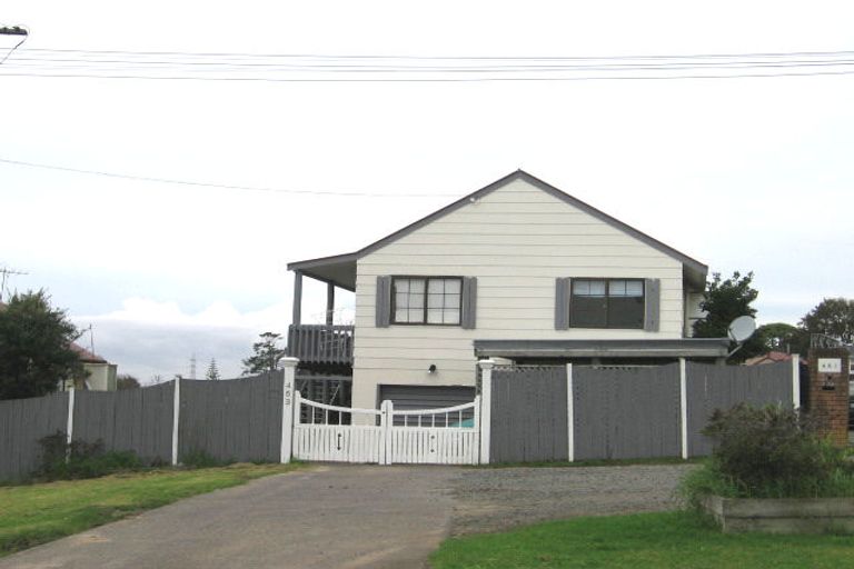 Photo of property in 463 Don Buck Road, Massey, Auckland, 0614