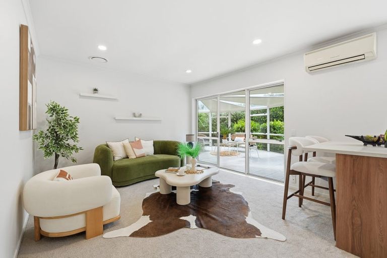 Photo of property in 10 Highgate Place, Somerville, Auckland, 2014