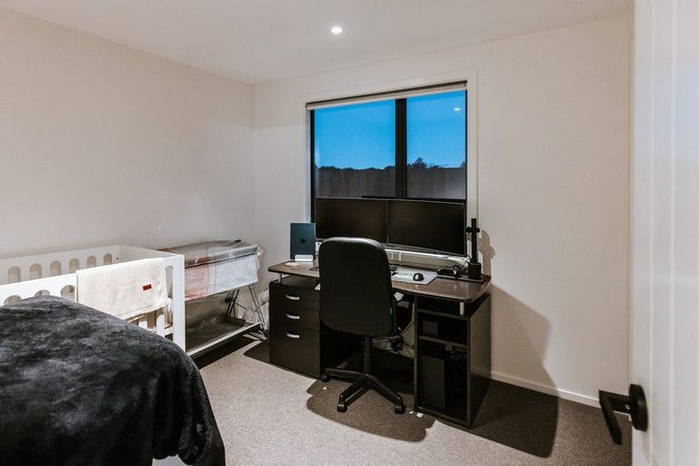 Photo of property in 30 Burbank Road, Wanaka, 9382