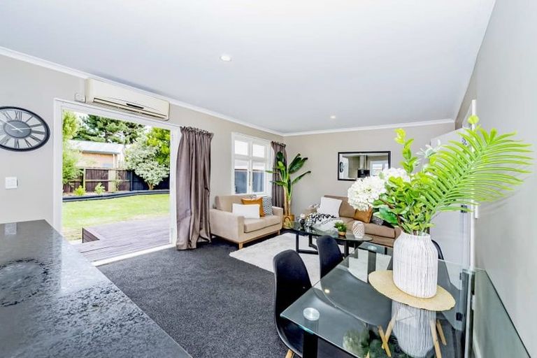 Photo of property in 70 Inwoods Road, Parklands, Christchurch, 8083